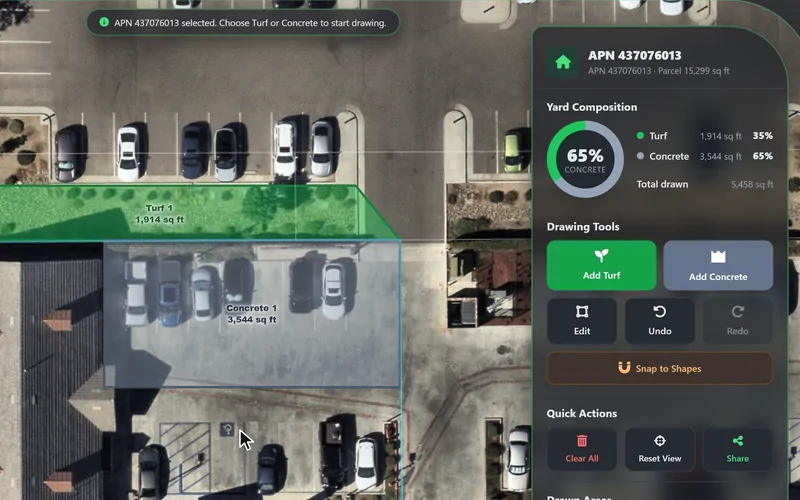 Close-up of Yard Plan’s Yard Composition panel in dark mode: a corner of the concrete area is dragged out while the rows, the total and the donut follow live, from 65 to 71 percent concrete.
